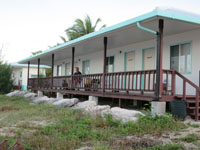 Land-based diver accommodation