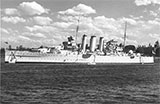 HMAS Canberra (I) moored in Sydney Harbour