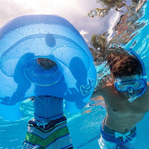 Snorkelling Float and Viewing Bucket