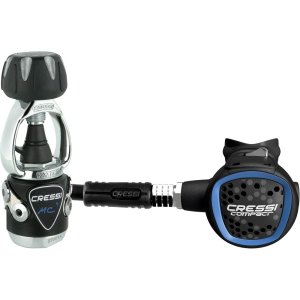 Cressi MC9 XS Compact Regulator Set | YOKE | Blue