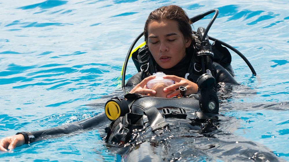 PADI Rescue Diver - ONE-ON-ONE - Click Image to Close