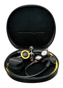 Northern Diver Regulator Case (Metal Zip)