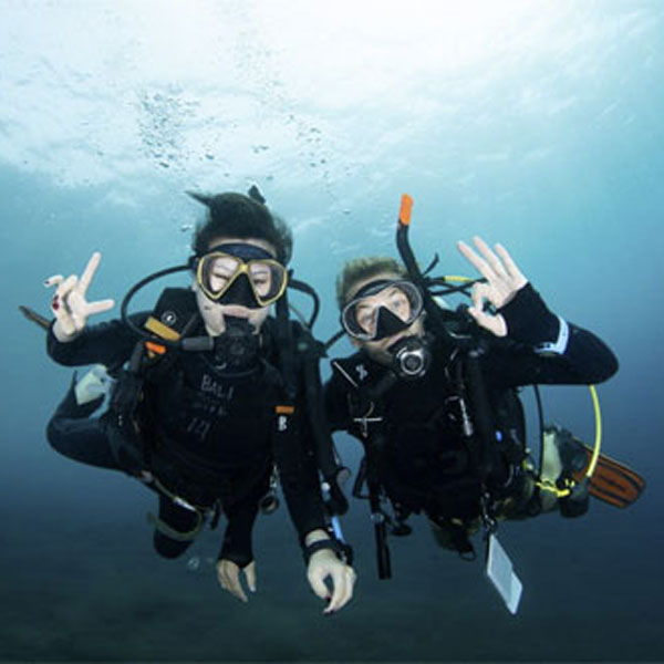 TRY SCUBA DIVING Non-Certified